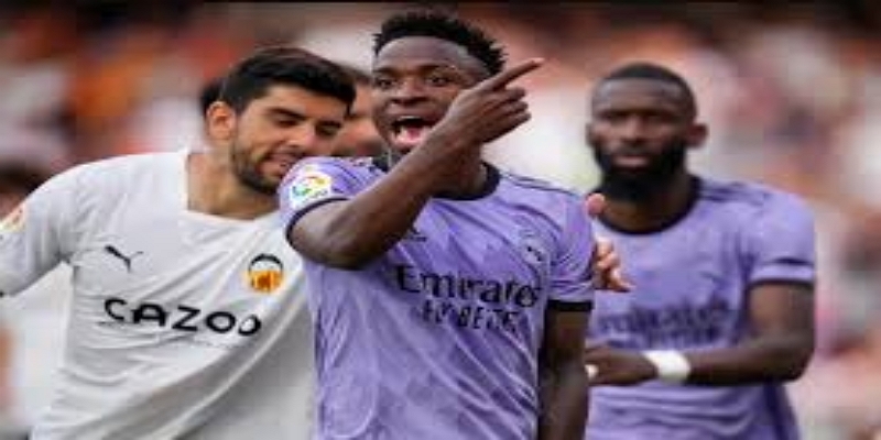 投票事件回顾：阿拉巴的选择与争议- 星空体育