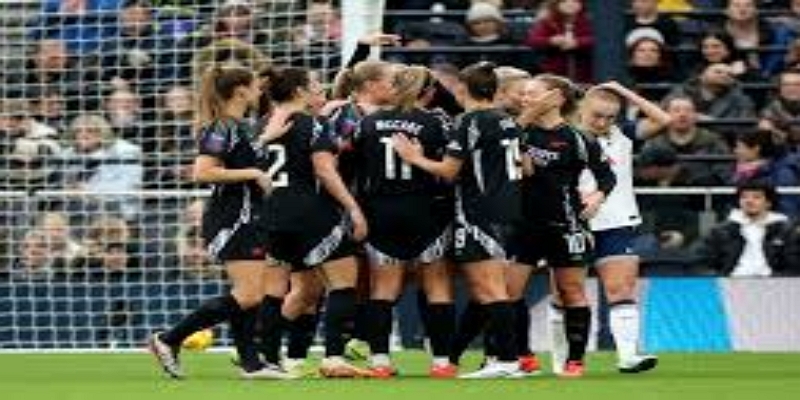 专业解说阵容：顶级解说团队助力 - 星空体育