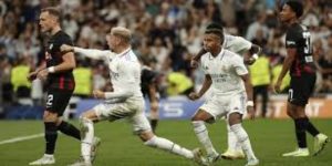 战术分析：瓜迪奥拉的应变智慧 - 星空体育深度解析-星空体育