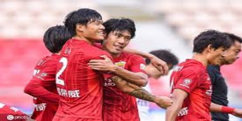 星空体育视角：曼城中场菲利普斯引发多队争夺-星空体育