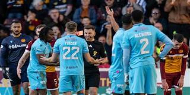 赛季前景与数据分析-星空体育