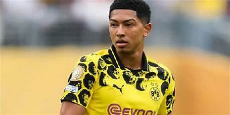 转折点：红牌与英雄时刻-星空体育